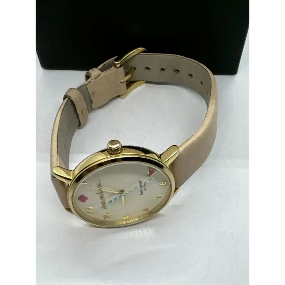 Kate Spade 0484 Women Beige Leather Strap Analog Dial Quartz Wrist Watch JNA135